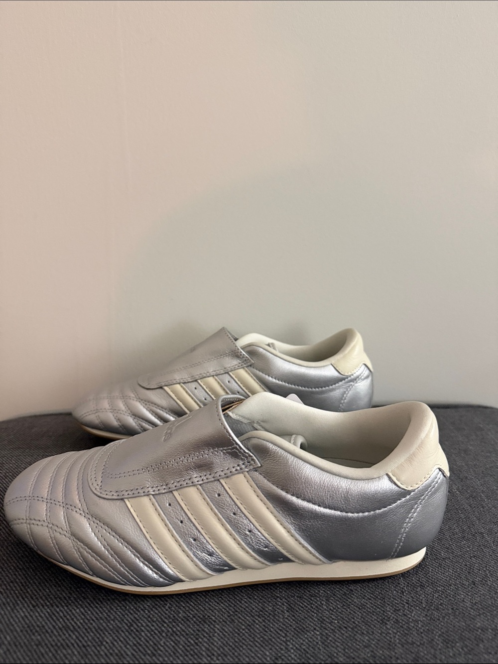 NWT Adidas Taekwondo Silver Metallic Women's Shoes JS4023 size 7.5 - Picture 9 of 16